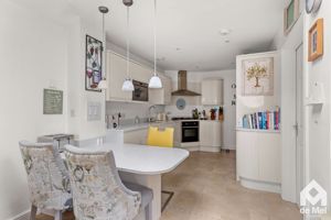 Photo 19- click for photo gallery